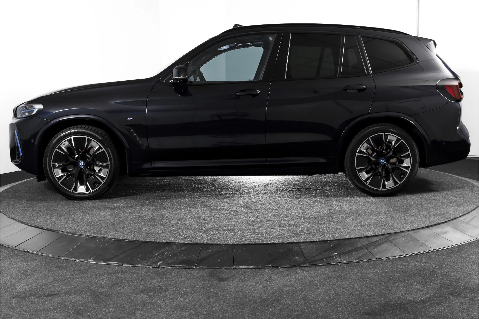Hoofdafbeelding BMW iX3