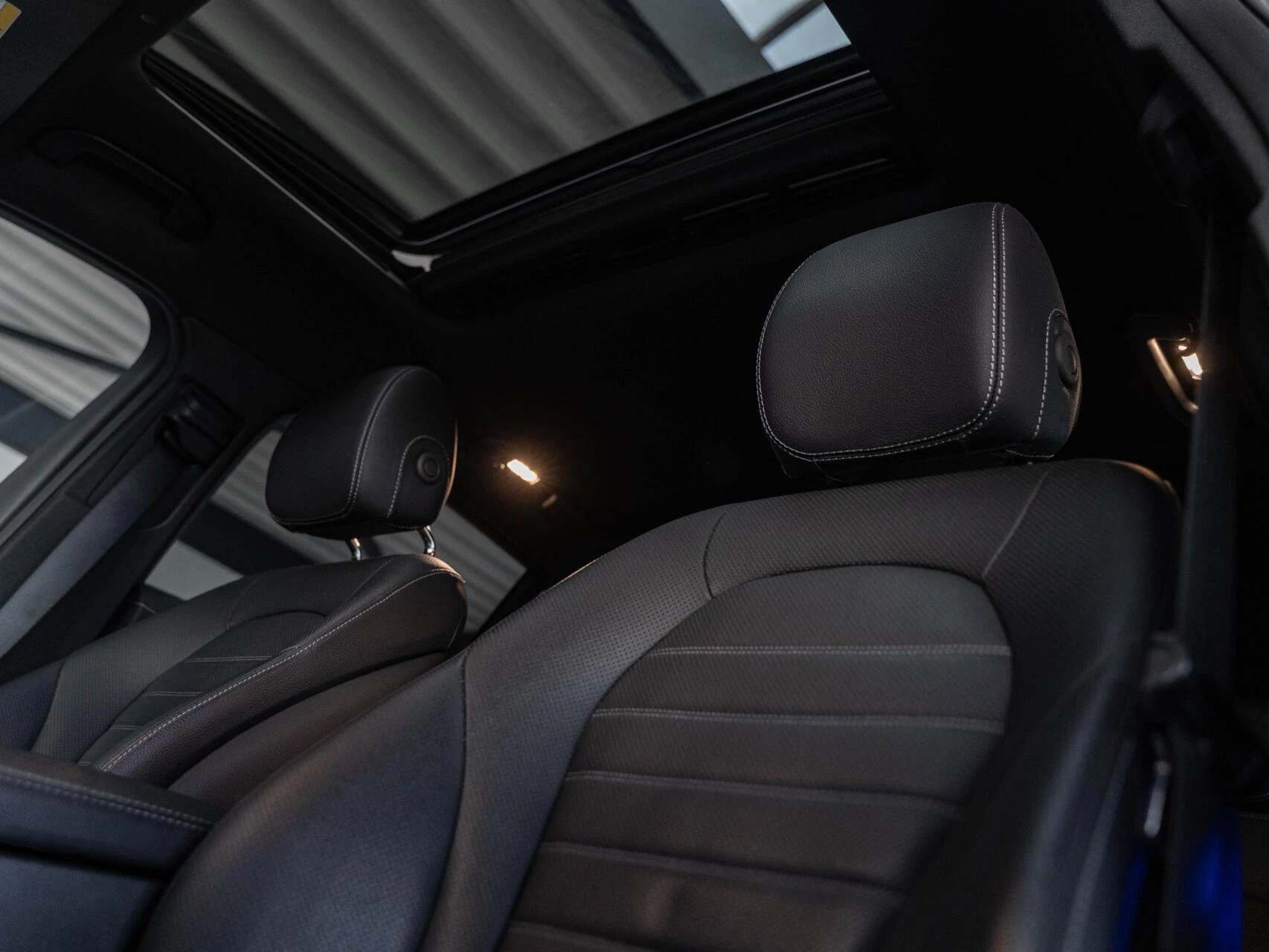 Hoofdafbeelding Mercedes-Benz EQC