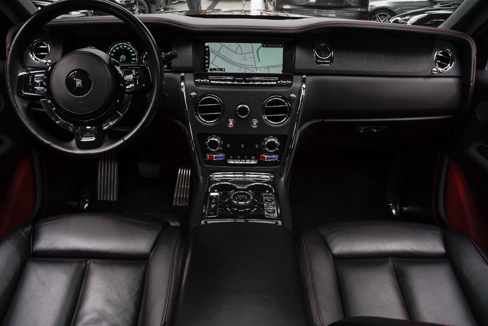 Hoofdafbeelding Rolls-Royce Cullinan