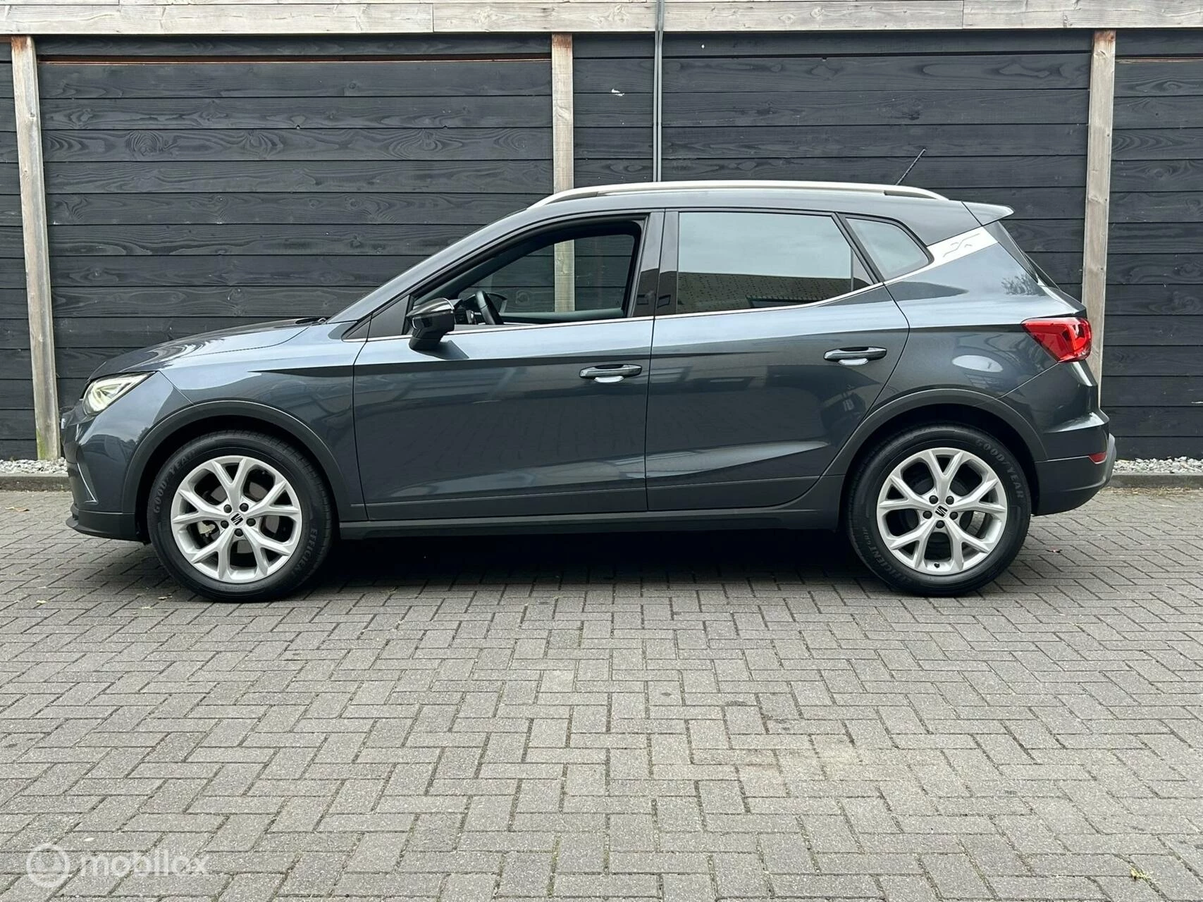 Hoofdafbeelding SEAT Arona