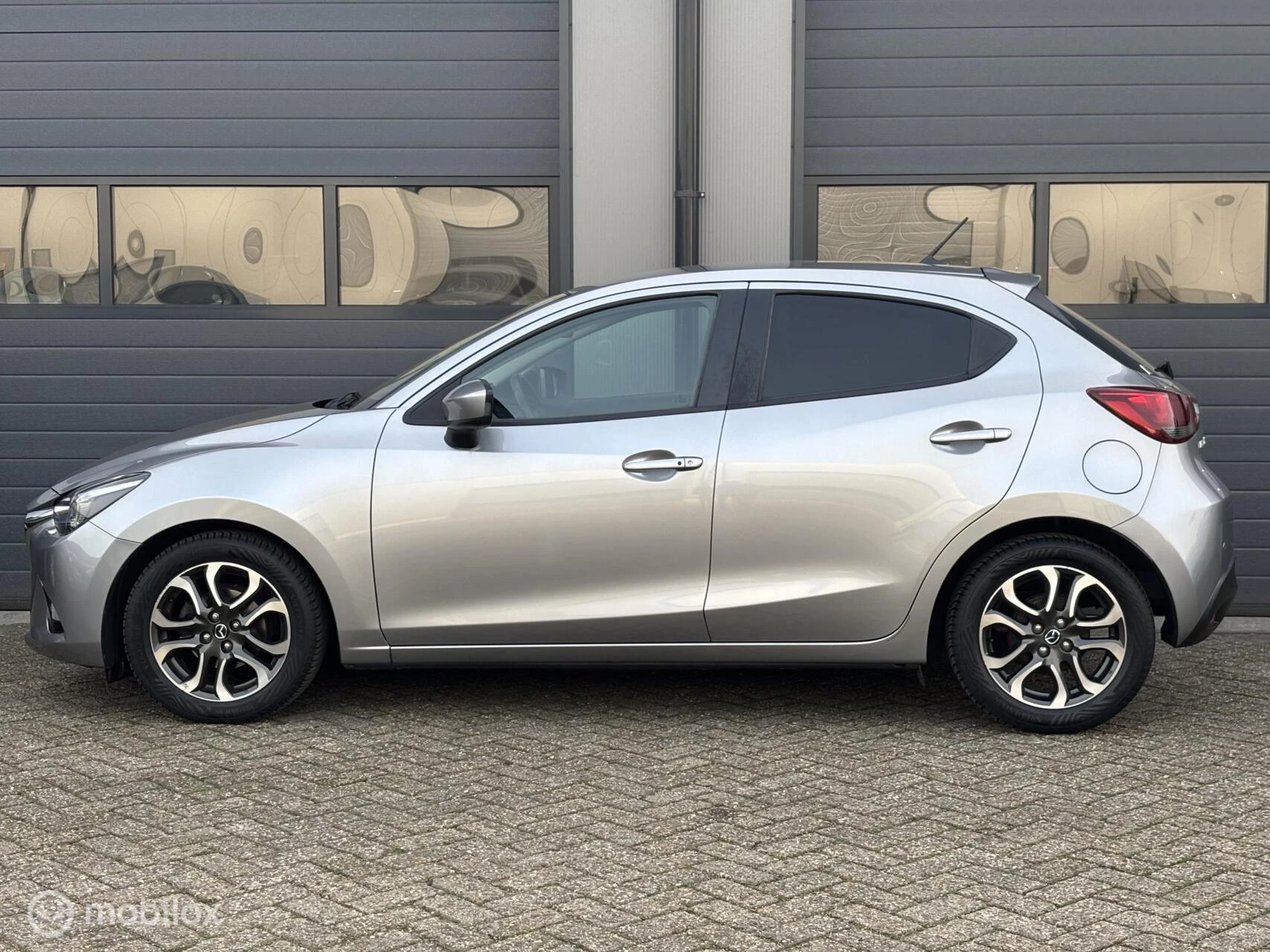 Hoofdafbeelding Mazda 2
