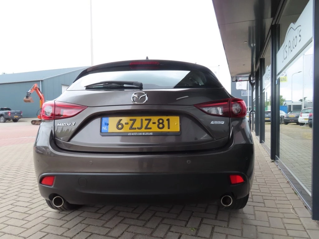 Hoofdafbeelding Mazda 3