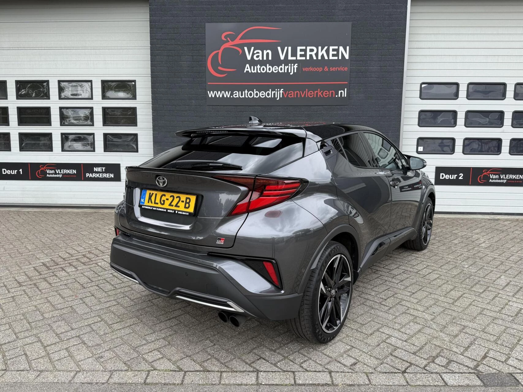 Hoofdafbeelding Toyota C-HR