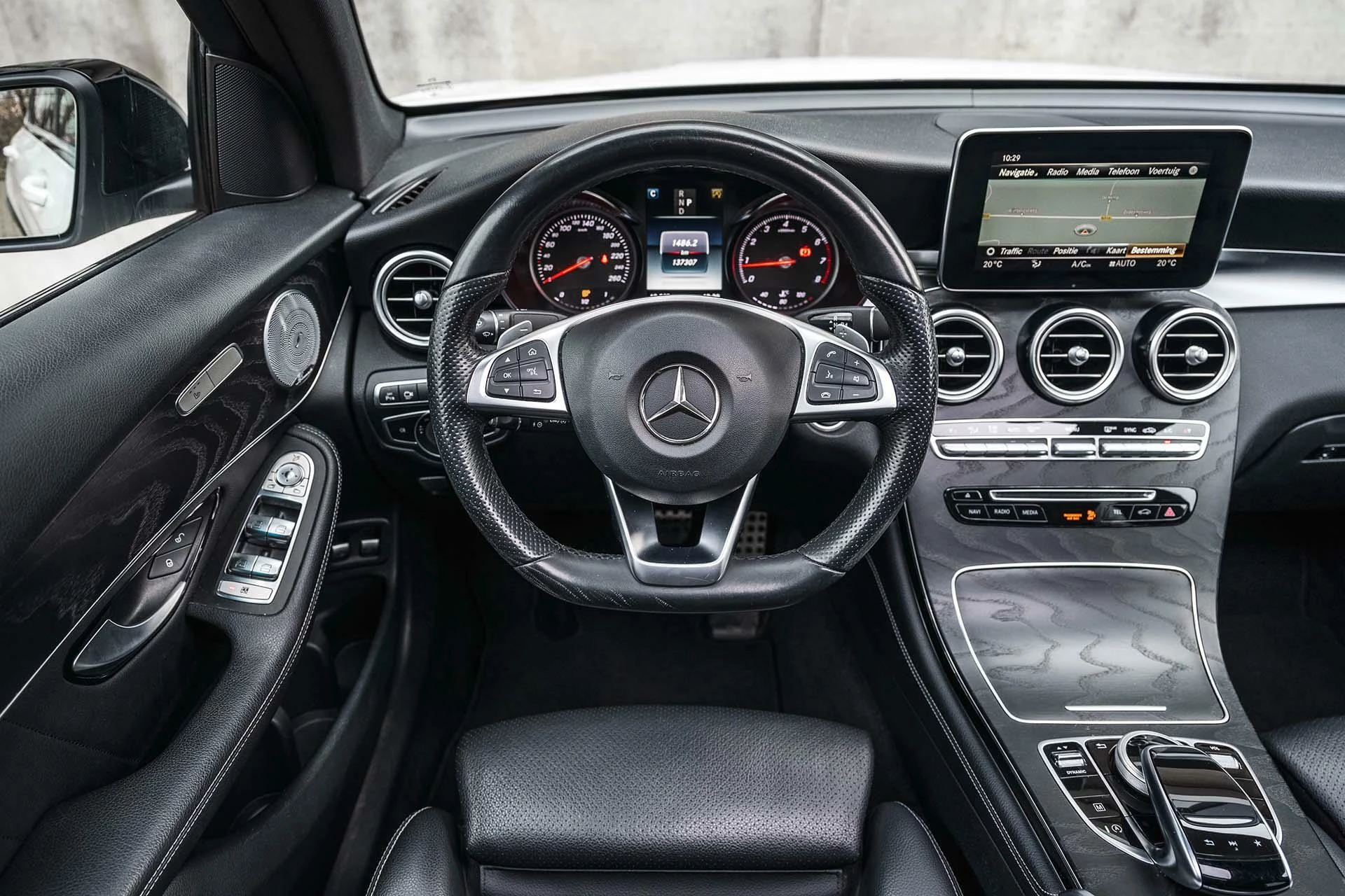 Hoofdafbeelding Mercedes-Benz GLC