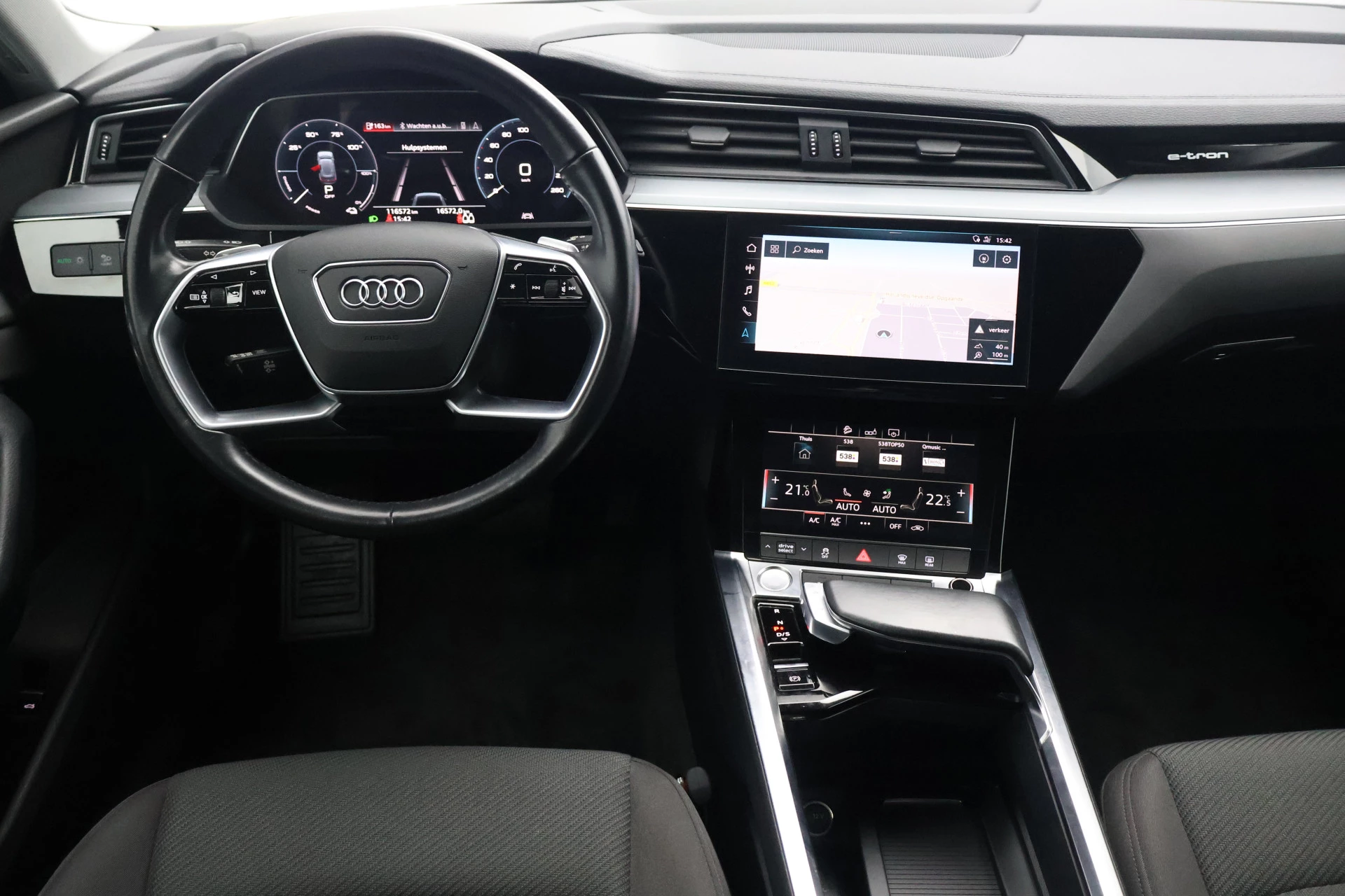 Hoofdafbeelding Audi e-tron