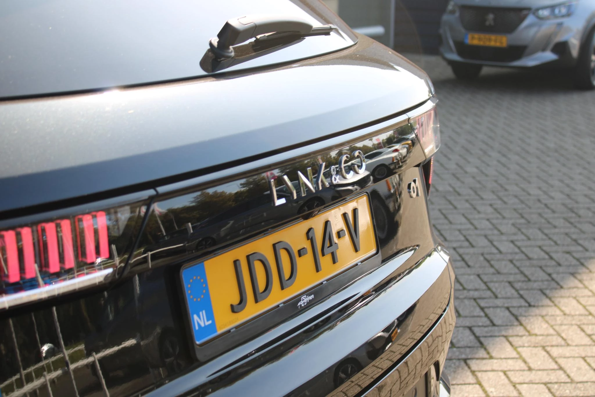 Hoofdafbeelding Lynk & Co 01