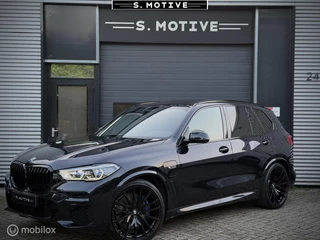 BMW X5 xDrive45e M-Sport Pano, BTW, Trekhaak, Lazer, 360°,  Luchtvering, 1eig.