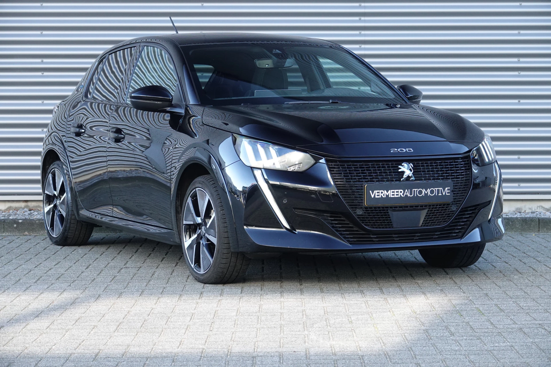 Hoofdafbeelding Peugeot e-208