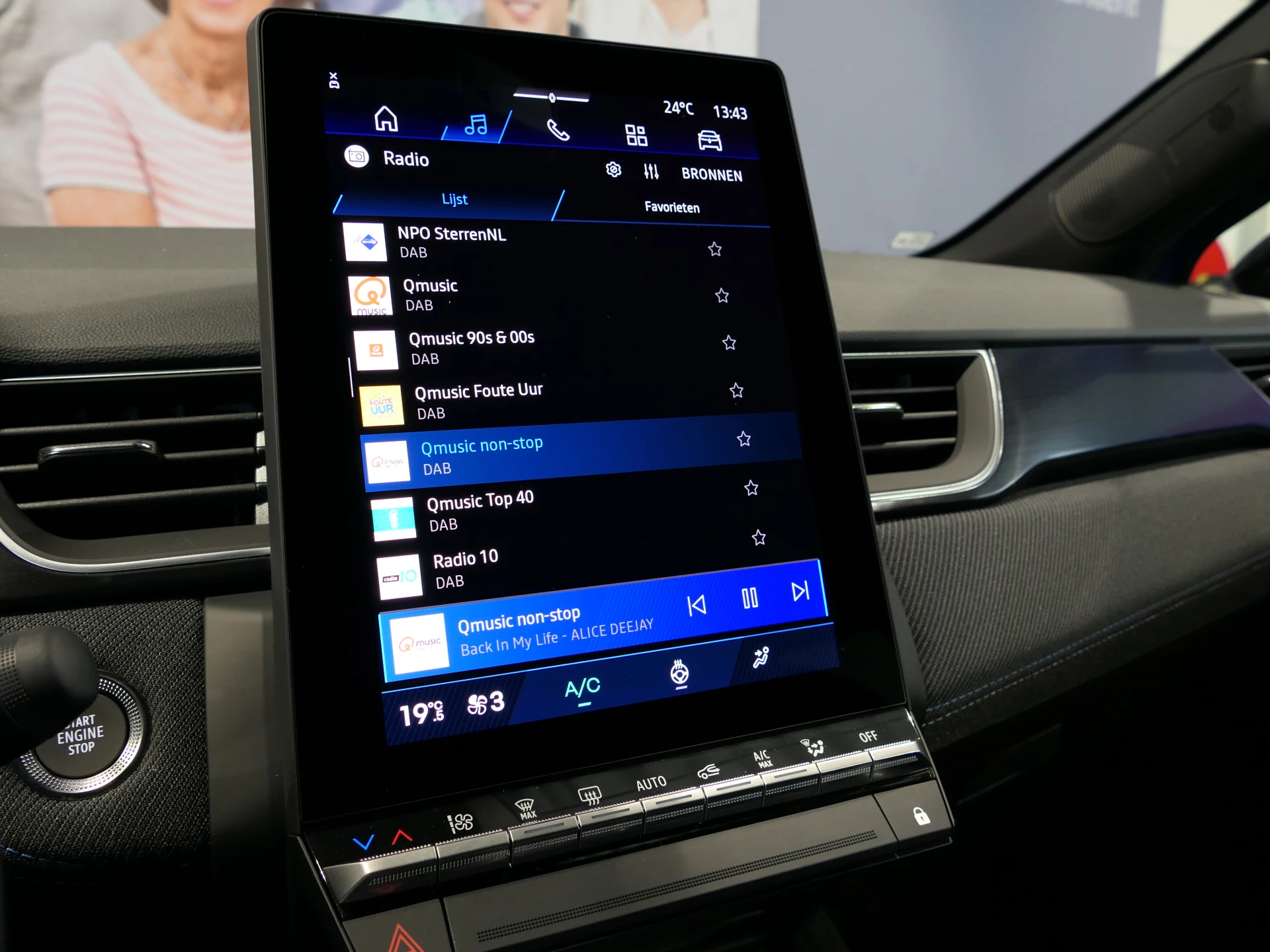 Hoofdafbeelding Renault Symbioz