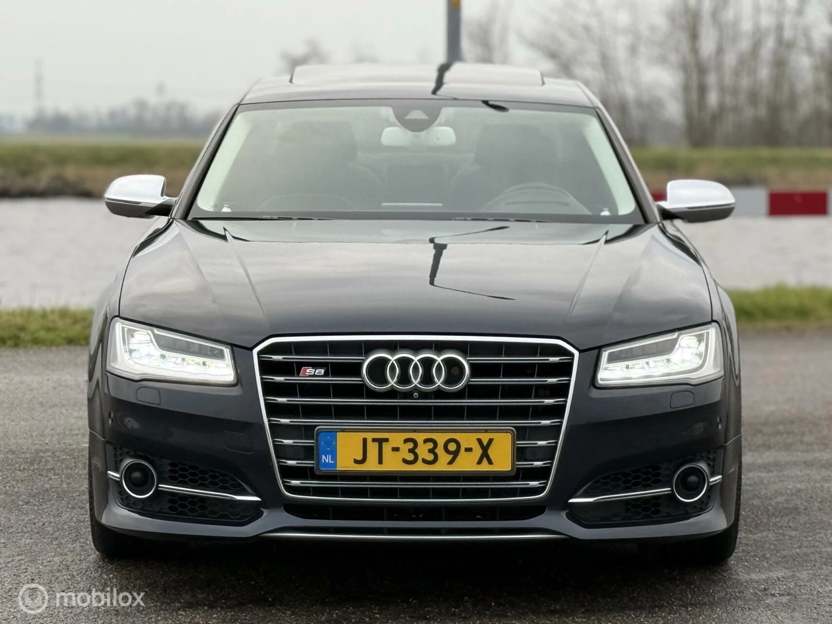 Hoofdafbeelding Audi S8