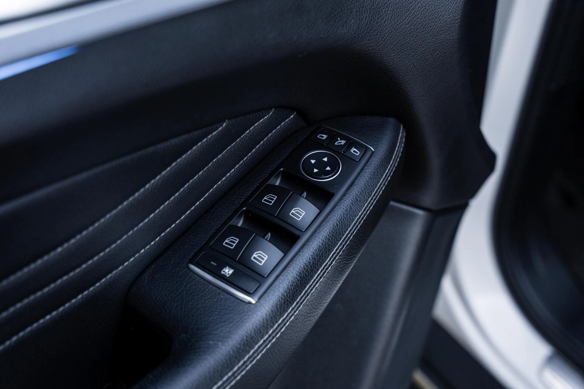 Hoofdafbeelding Mercedes-Benz M-Klasse