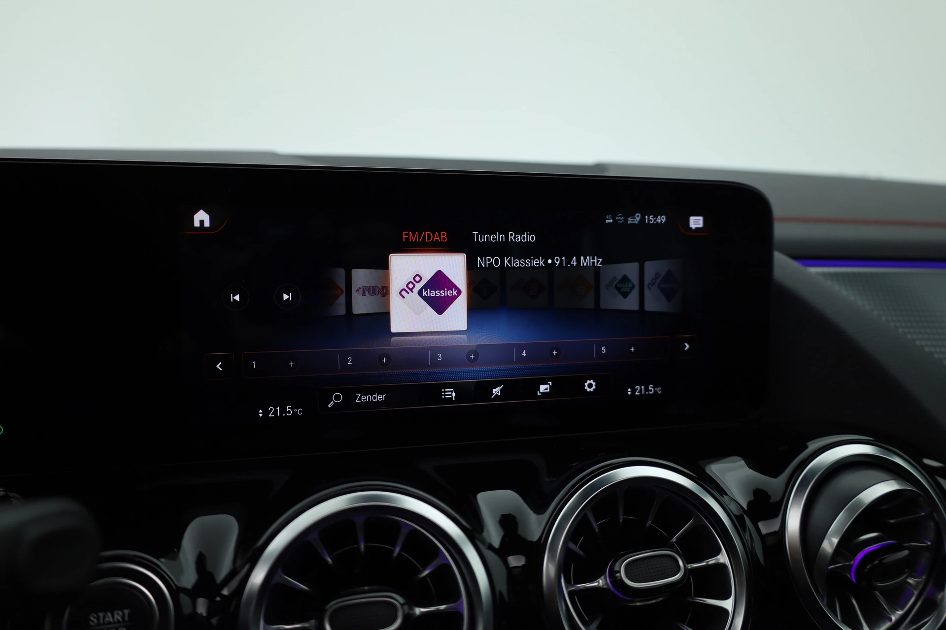 Hoofdafbeelding Mercedes-Benz EQA