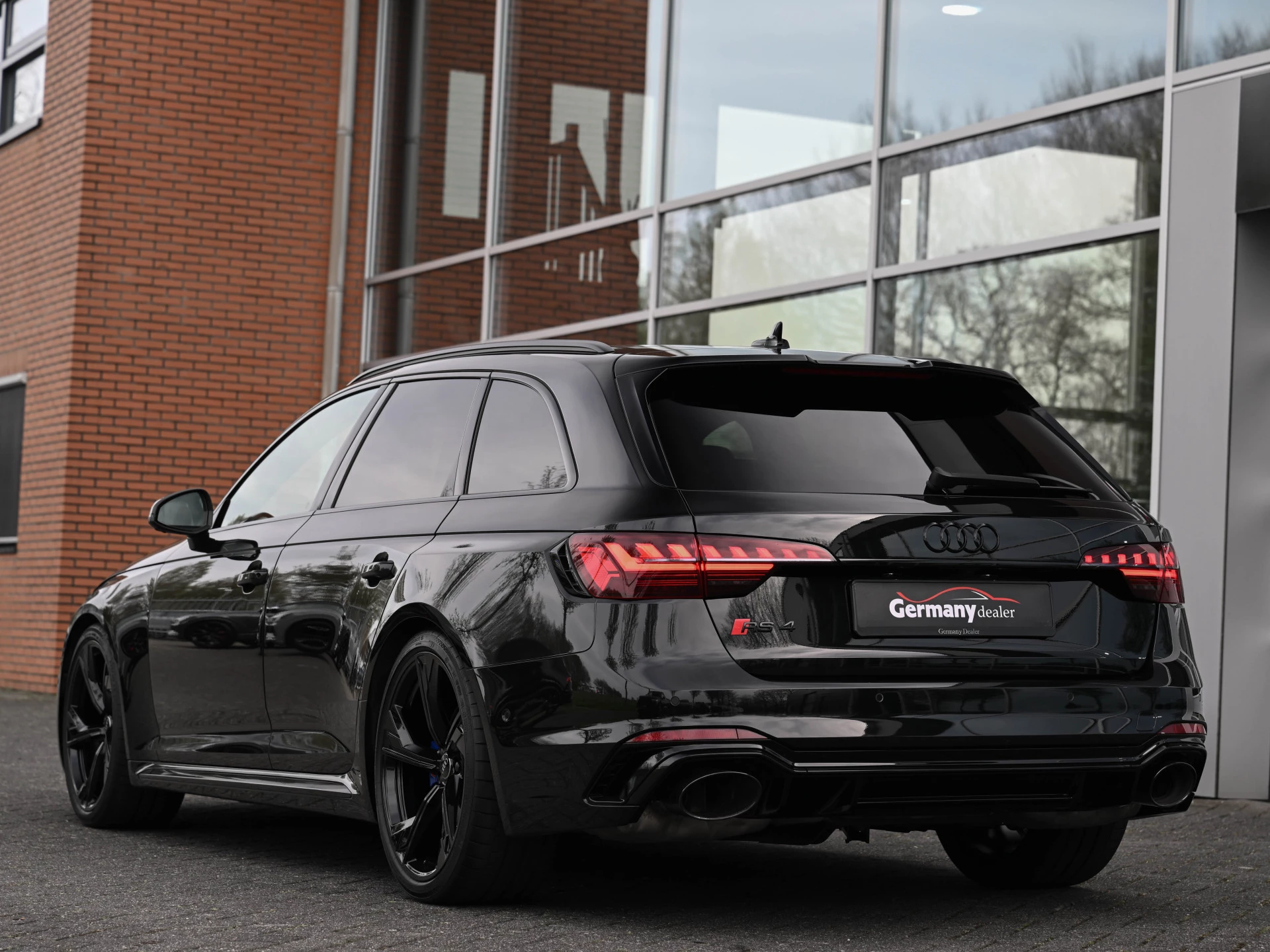 Hoofdafbeelding Audi RS4