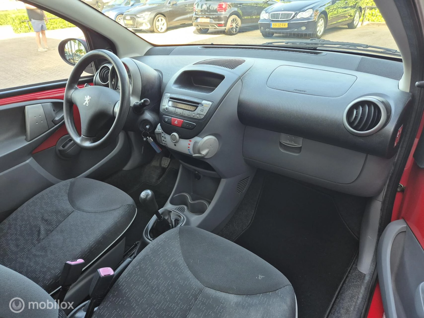Hoofdafbeelding Peugeot 107