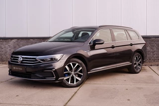 Volkswagen Passat Variant 1.4 TSI PHEV GTE Business | Elek Trekhaak | Virtual | LED | Camera | Carplay | Memory | Navi