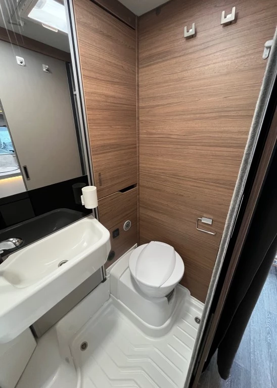 Hoofdafbeelding Knaus Vansation Van Ti Aut. 2x Airco