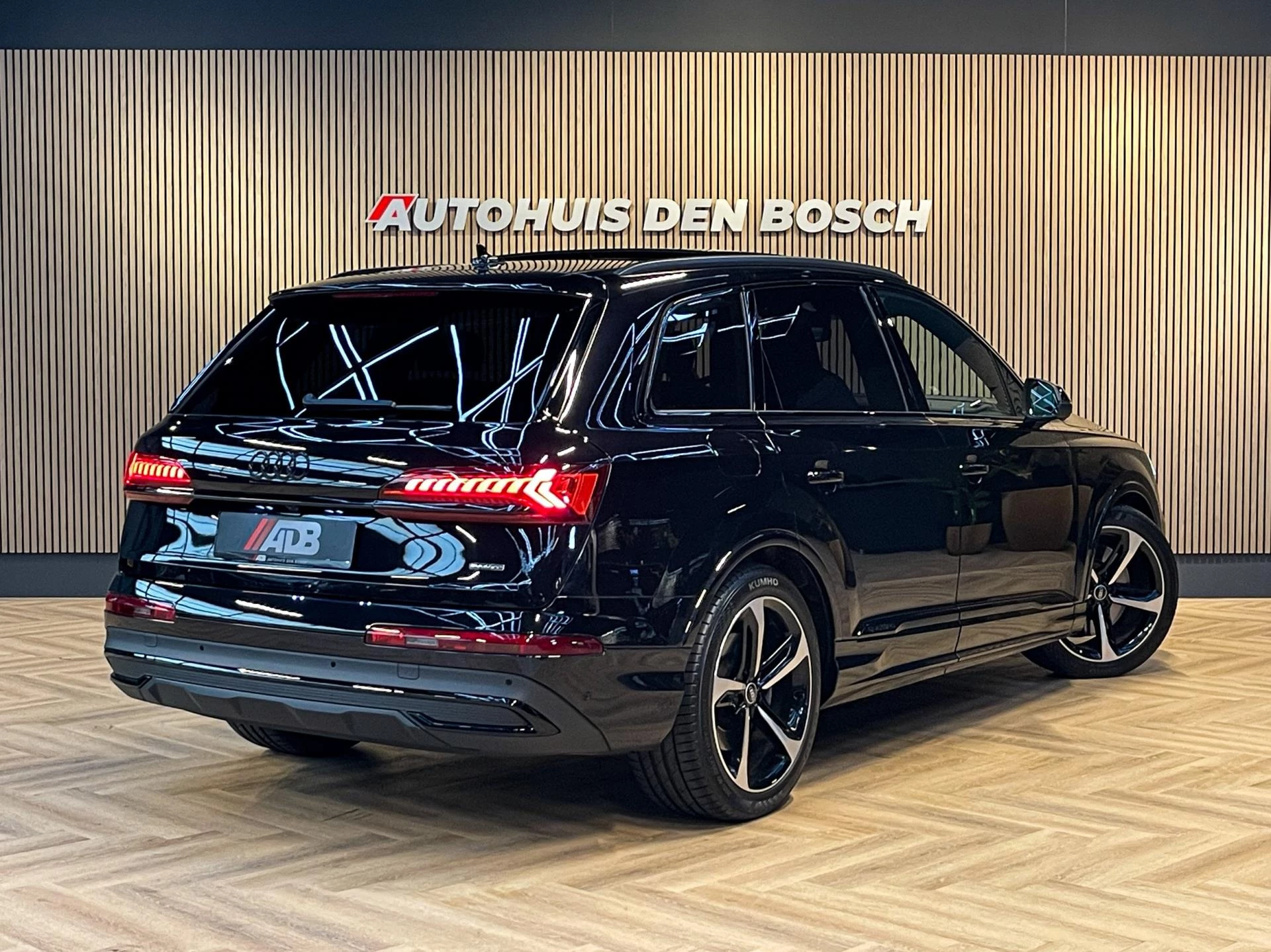Hoofdafbeelding Audi Q7