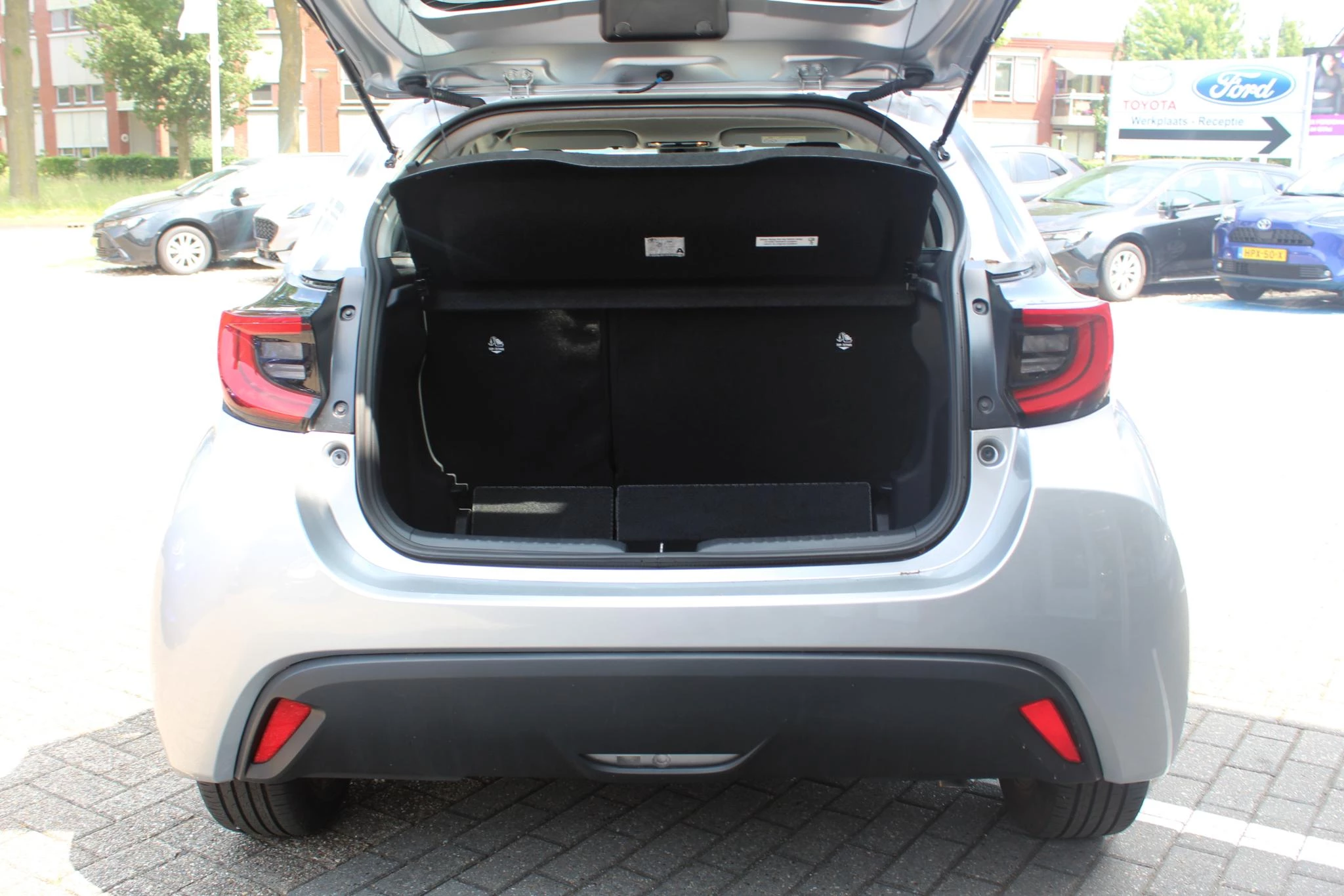 Hoofdafbeelding Toyota Yaris