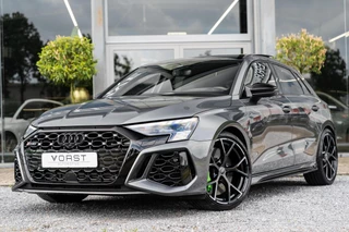 Audi RS 3 2.5 TFSI quattro HUD Pano Hulk B&O Keramisch