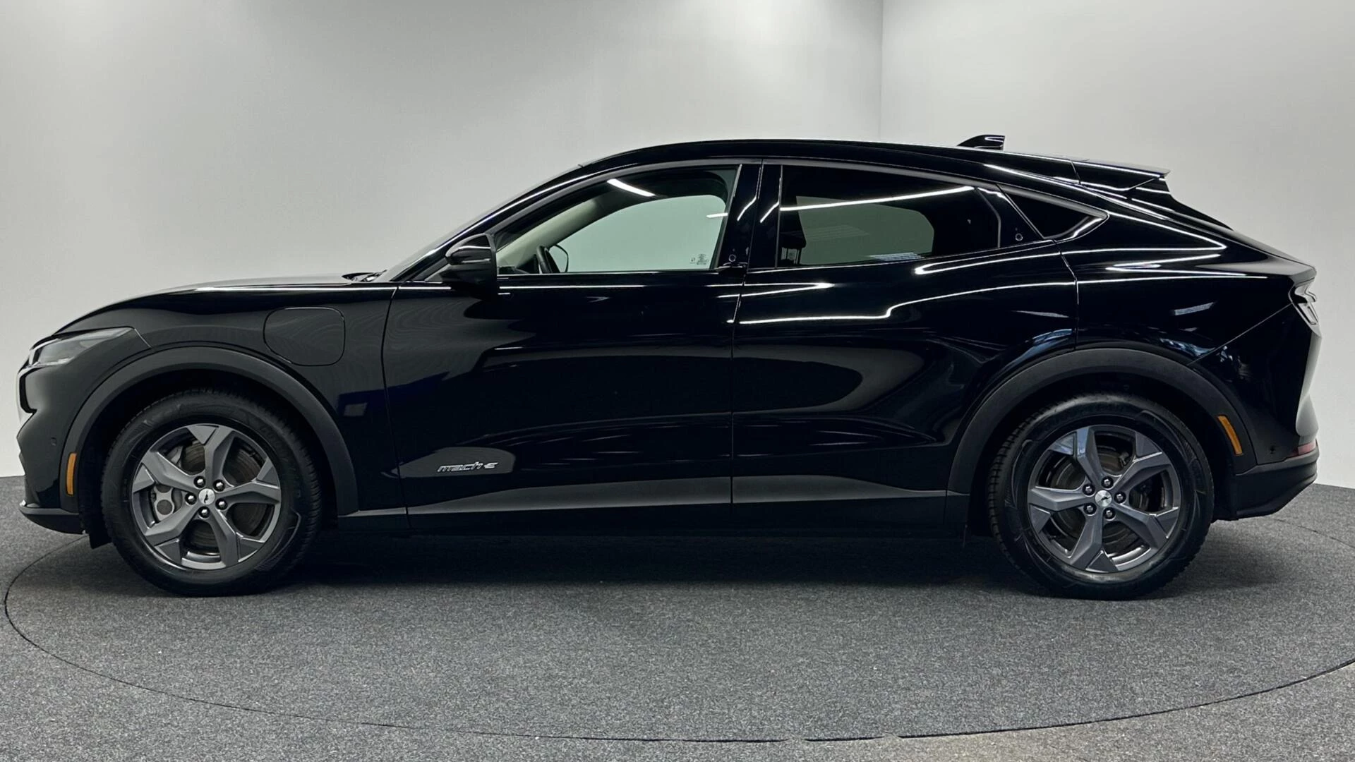 Hoofdafbeelding Ford Mustang Mach-E