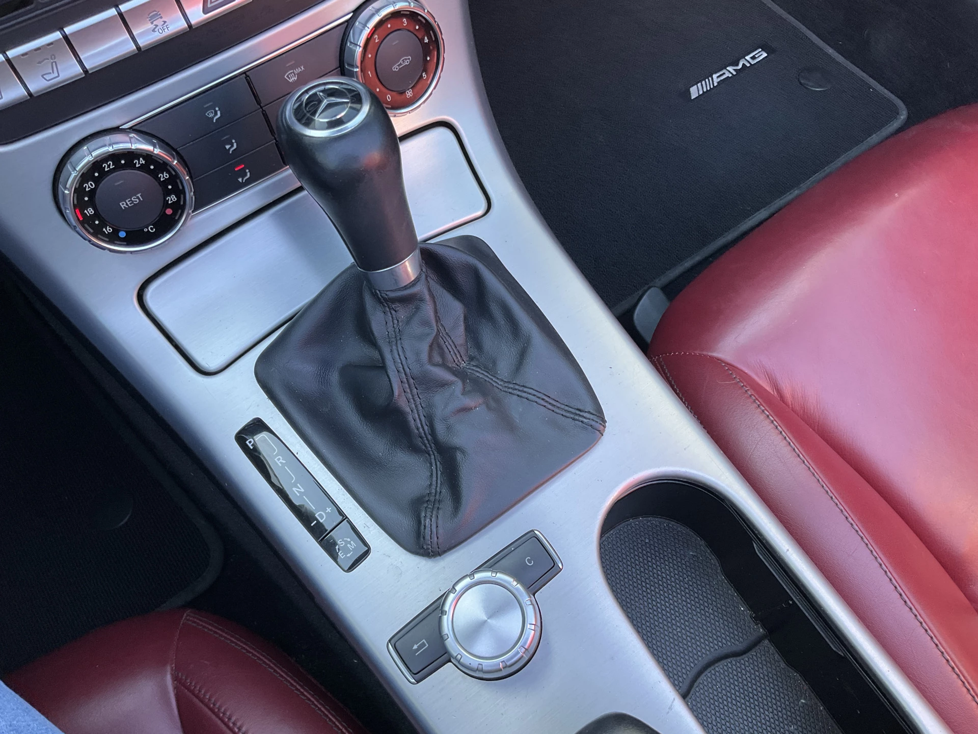 Hoofdafbeelding Mercedes-Benz SLK