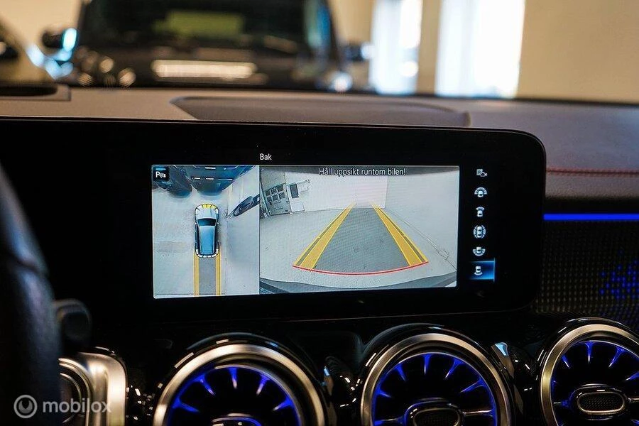 Hoofdafbeelding Mercedes-Benz EQB