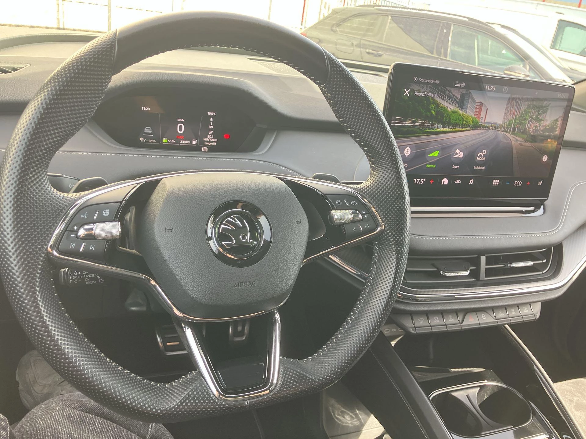Hoofdafbeelding Škoda Enyaq iV