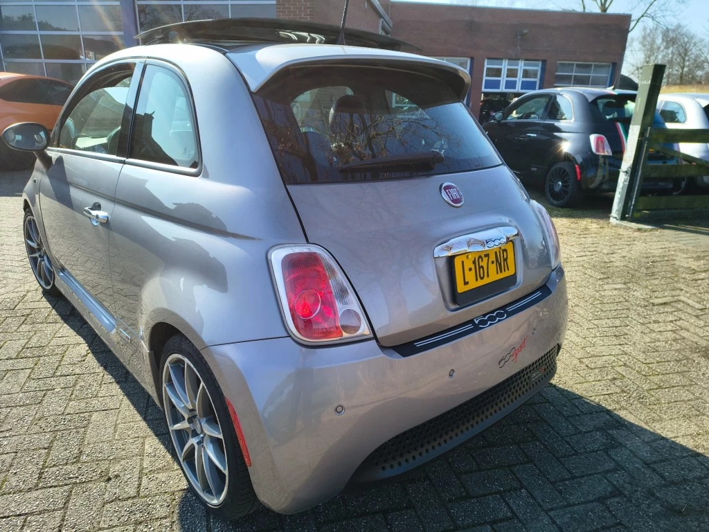 Hoofdafbeelding Fiat 500e