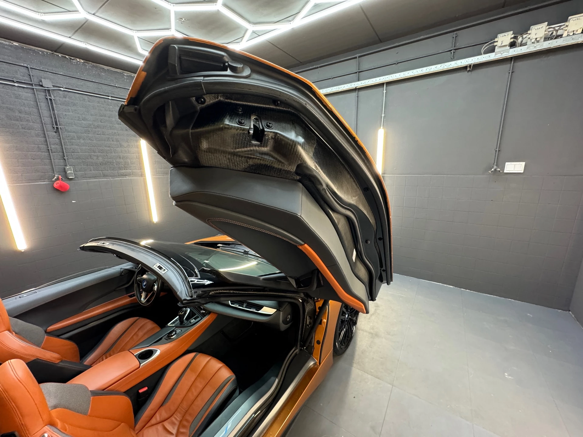 Hoofdafbeelding BMW i8
