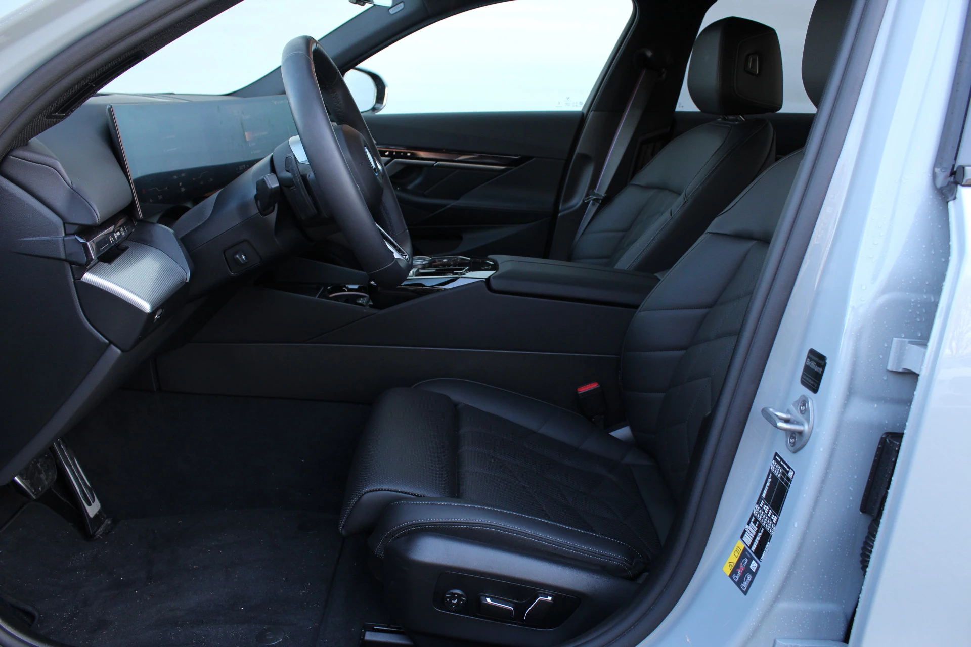 Hoofdafbeelding BMW i5