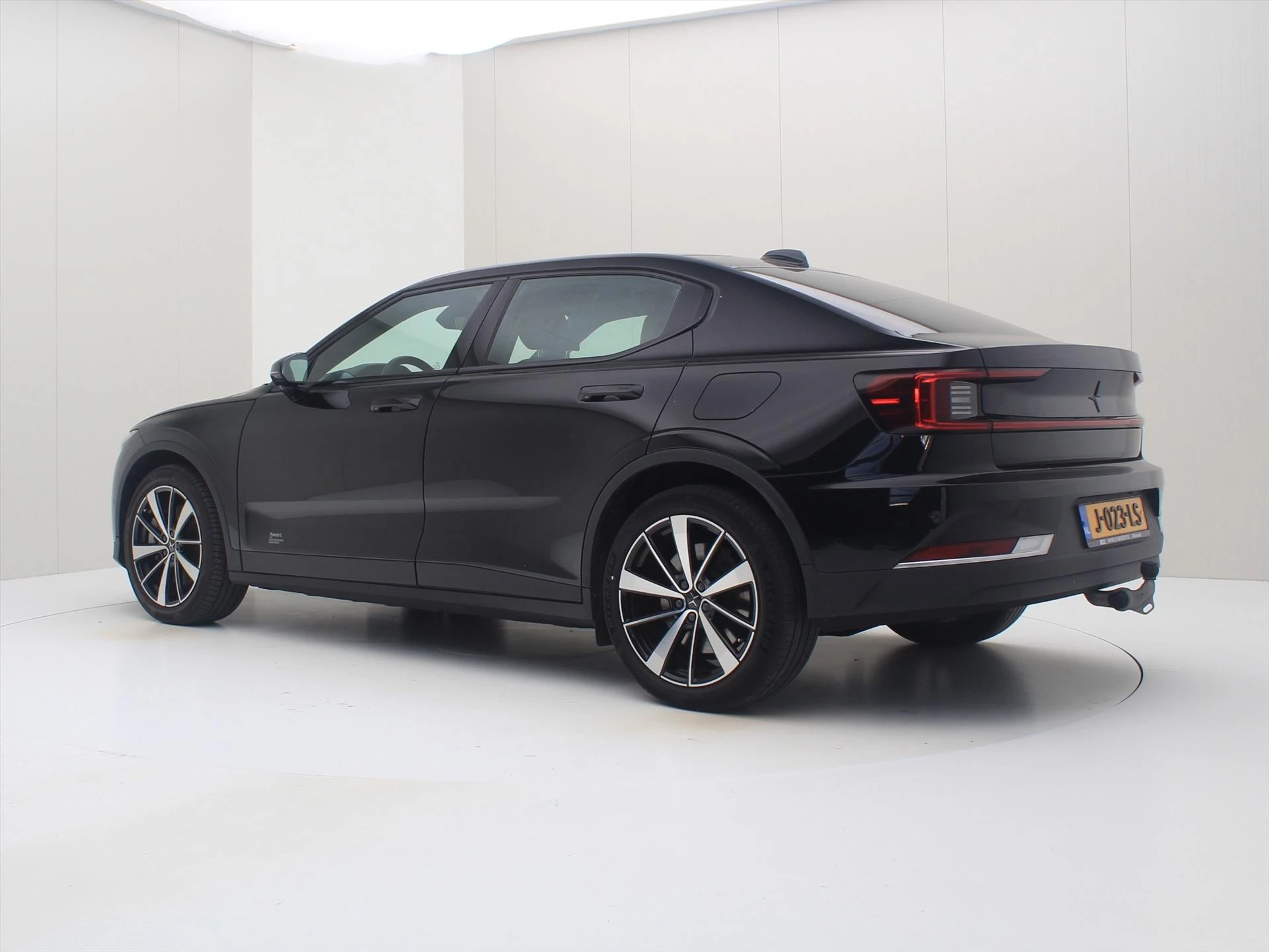 Hoofdafbeelding Polestar 2