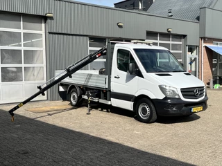 Mercedes-Benz Sprinter 311 2.2 CDI 366 Hiab 009 Laadkraan Airco Trekhaak 2000kg 3-Persoons Camera Ex gemeente Kraan Autolaadkraan Gereedschapskist Open laadbak Pick-up p-up Euro 6 ( EX gemeinde )