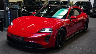 Porsche Taycan Sport Turismo GTS 93 kWh | Luchtvering / LIFT | Bose surround sound | Panorama | Luxe Leder / Alcantara | Sfeerverl