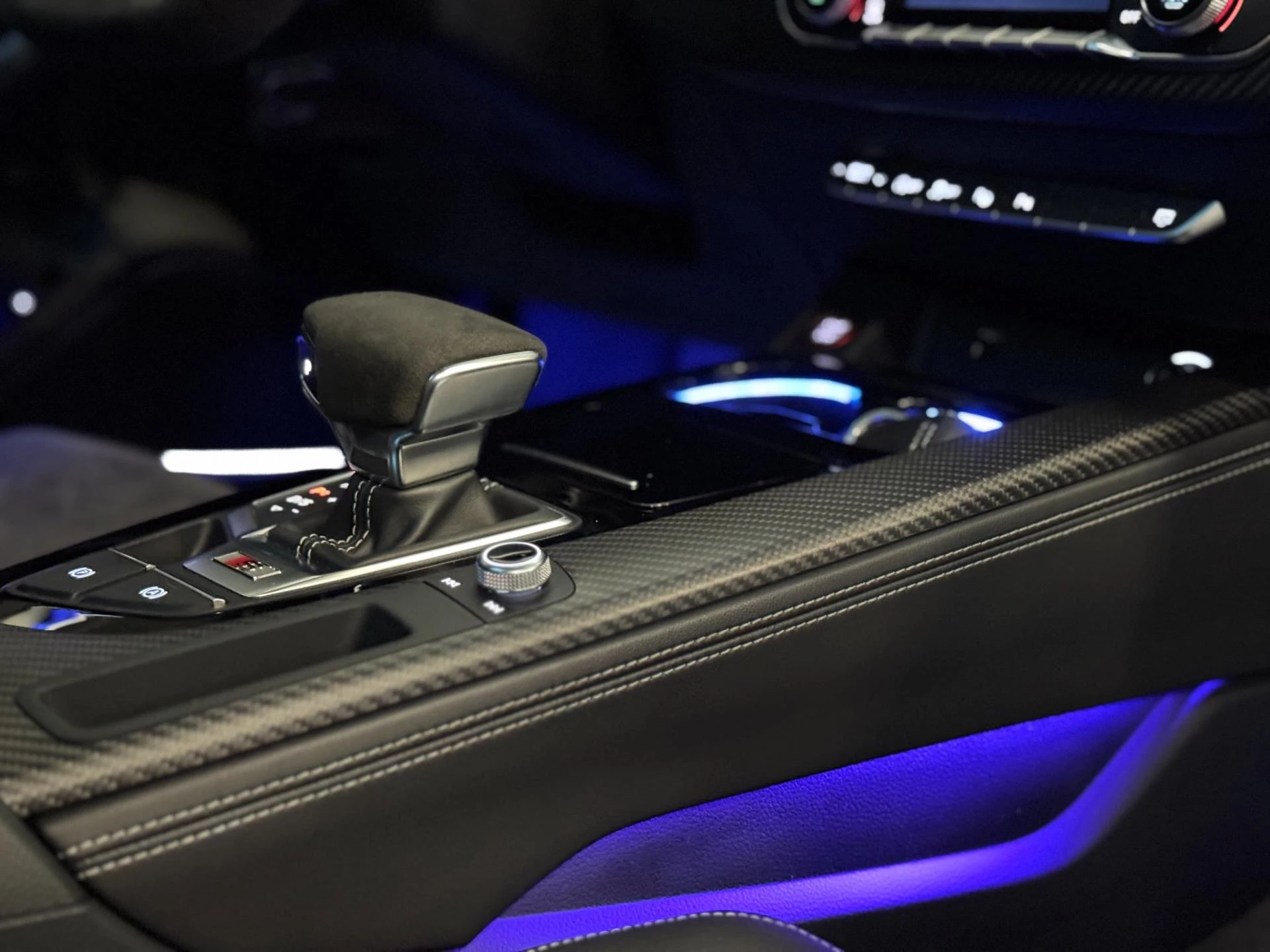 Hoofdafbeelding Audi S4