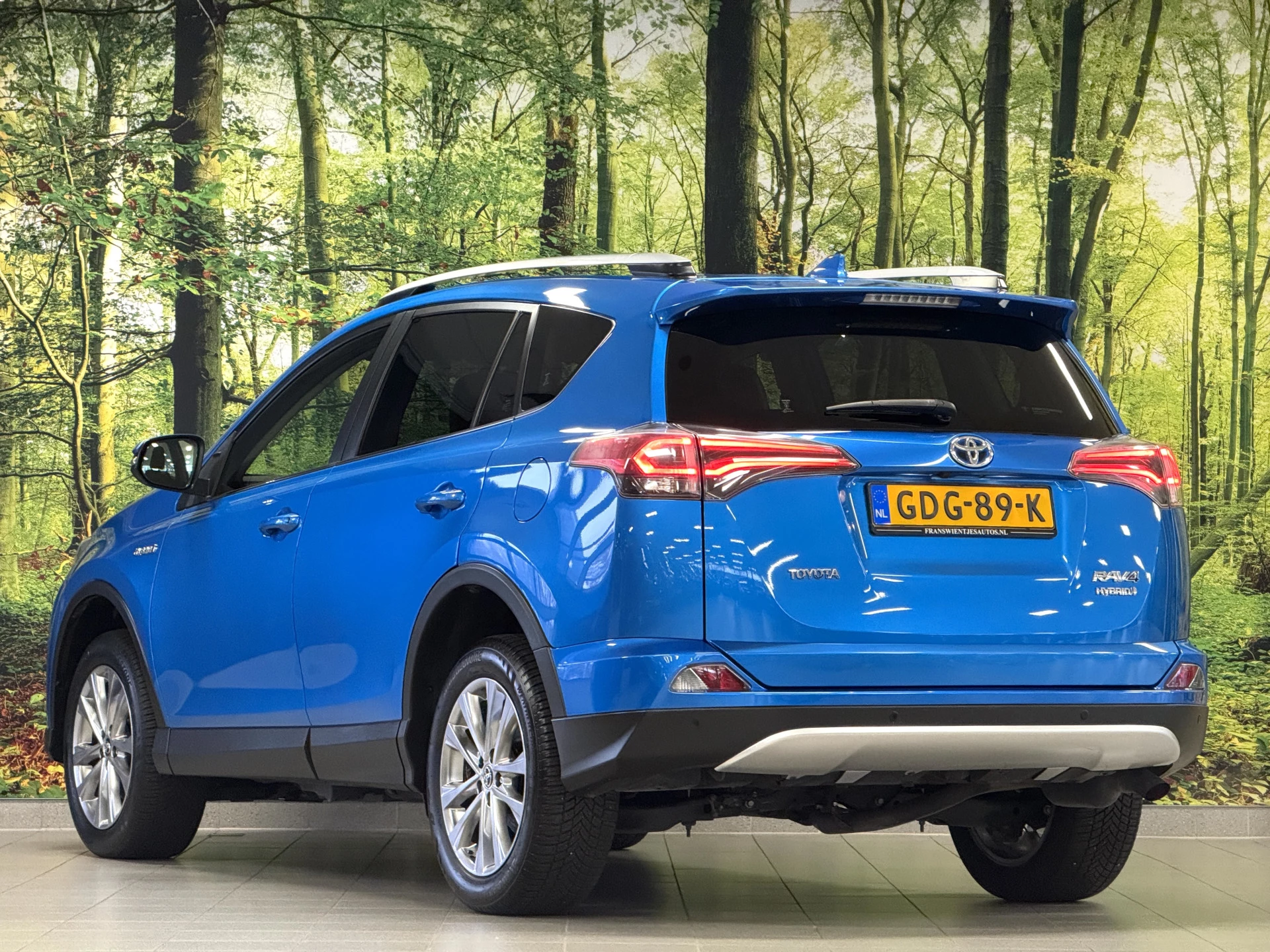 Hoofdafbeelding Toyota RAV4