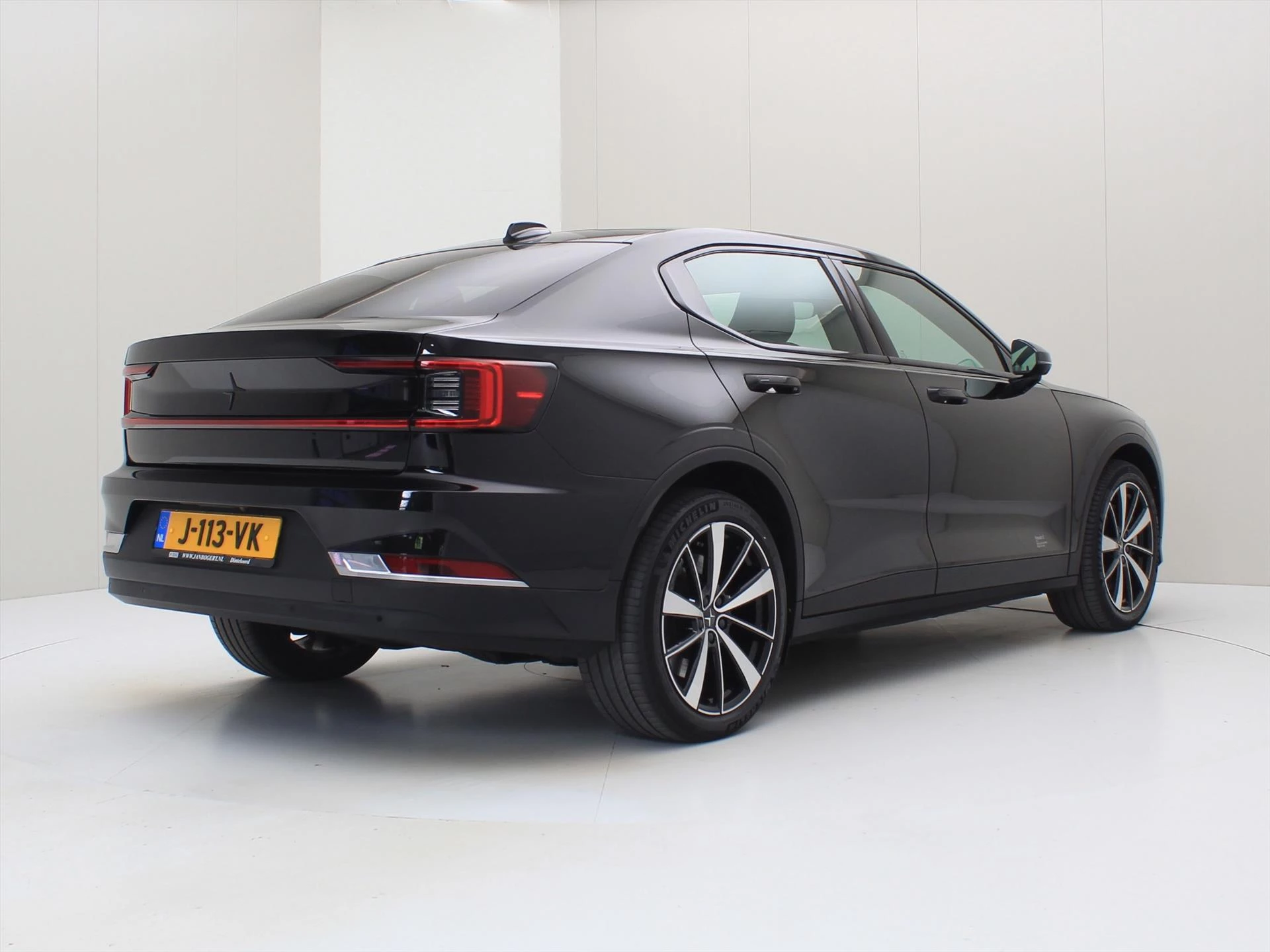 Hoofdafbeelding Polestar 2