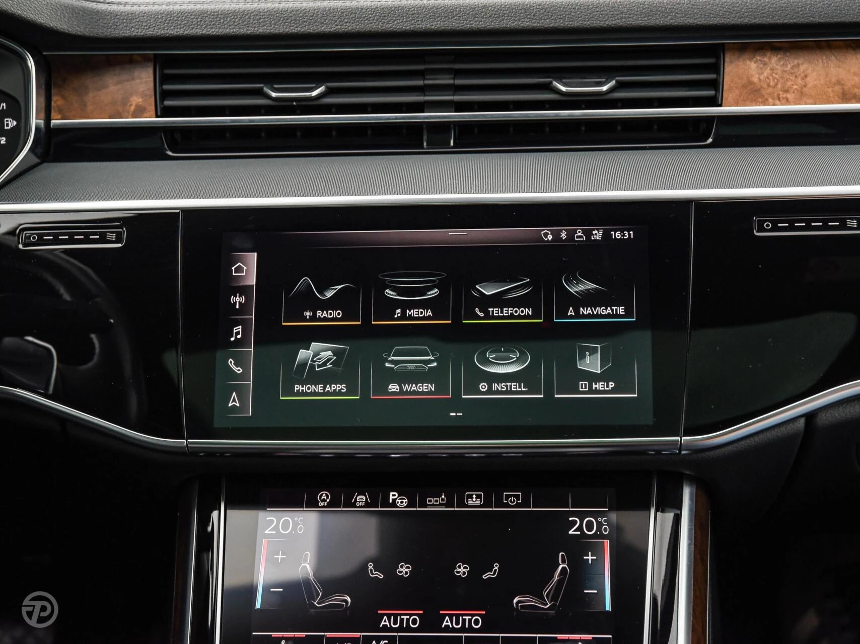 Hoofdafbeelding Audi A8
