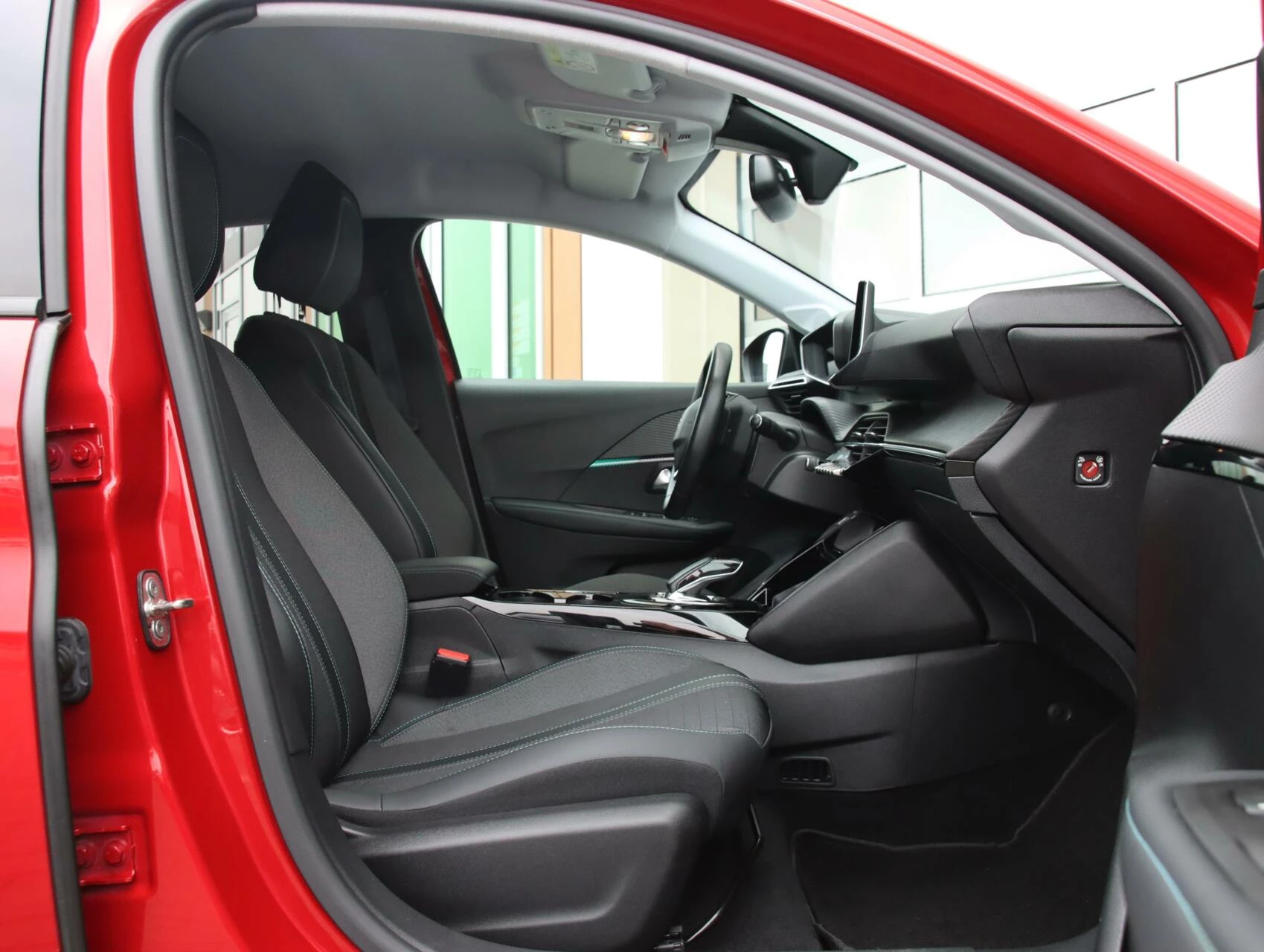 Hoofdafbeelding Peugeot e-208
