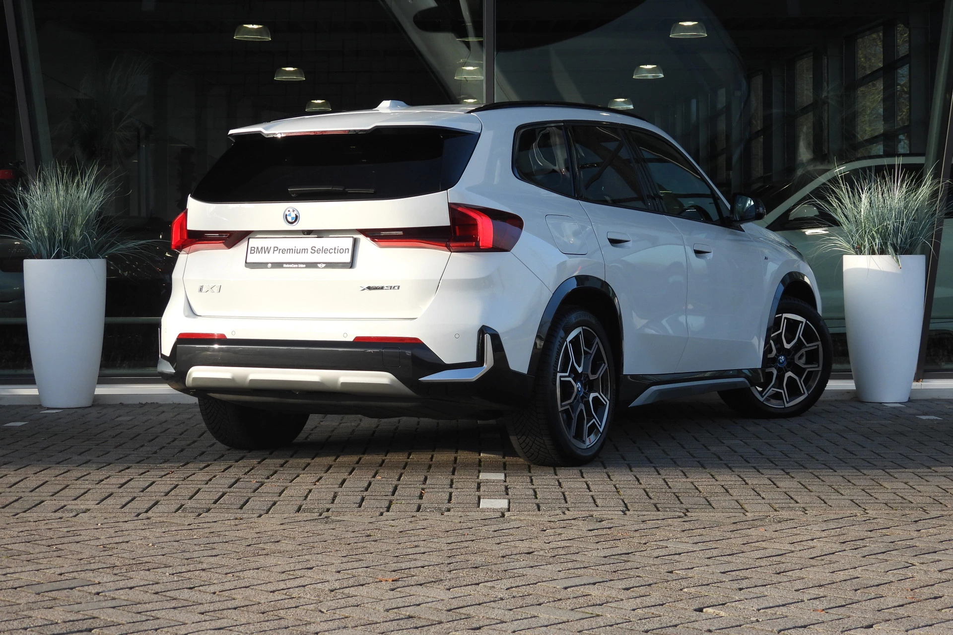 Hoofdafbeelding BMW iX1