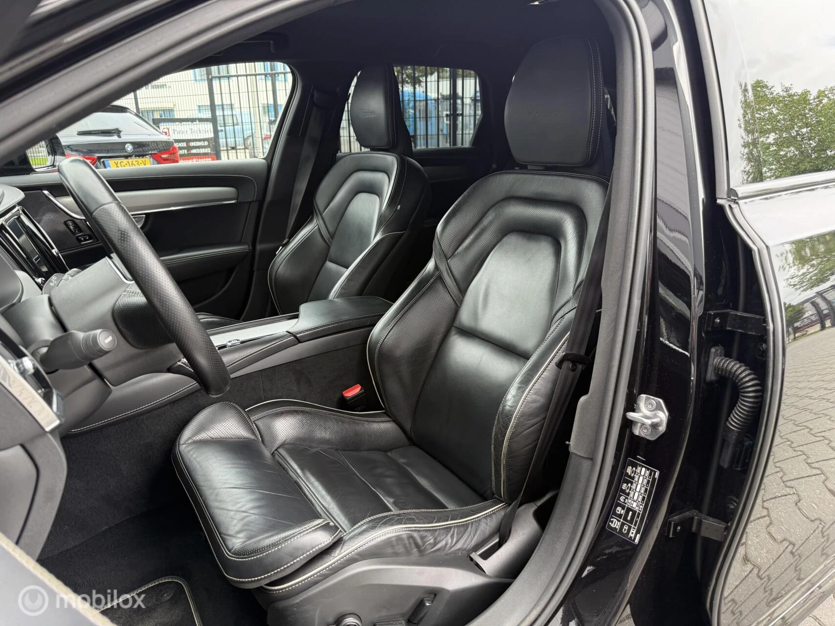 Hoofdafbeelding Volvo V90
