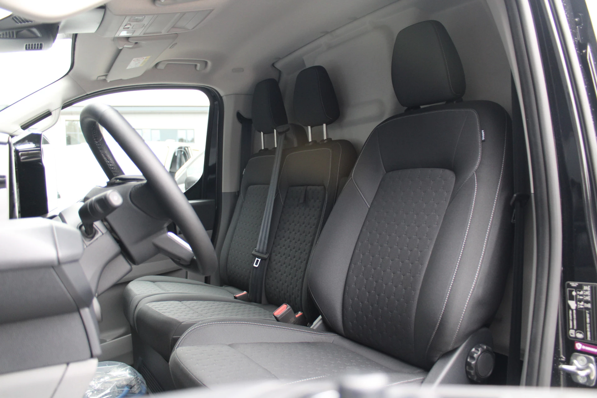 Hoofdafbeelding Ford E-Transit Custom