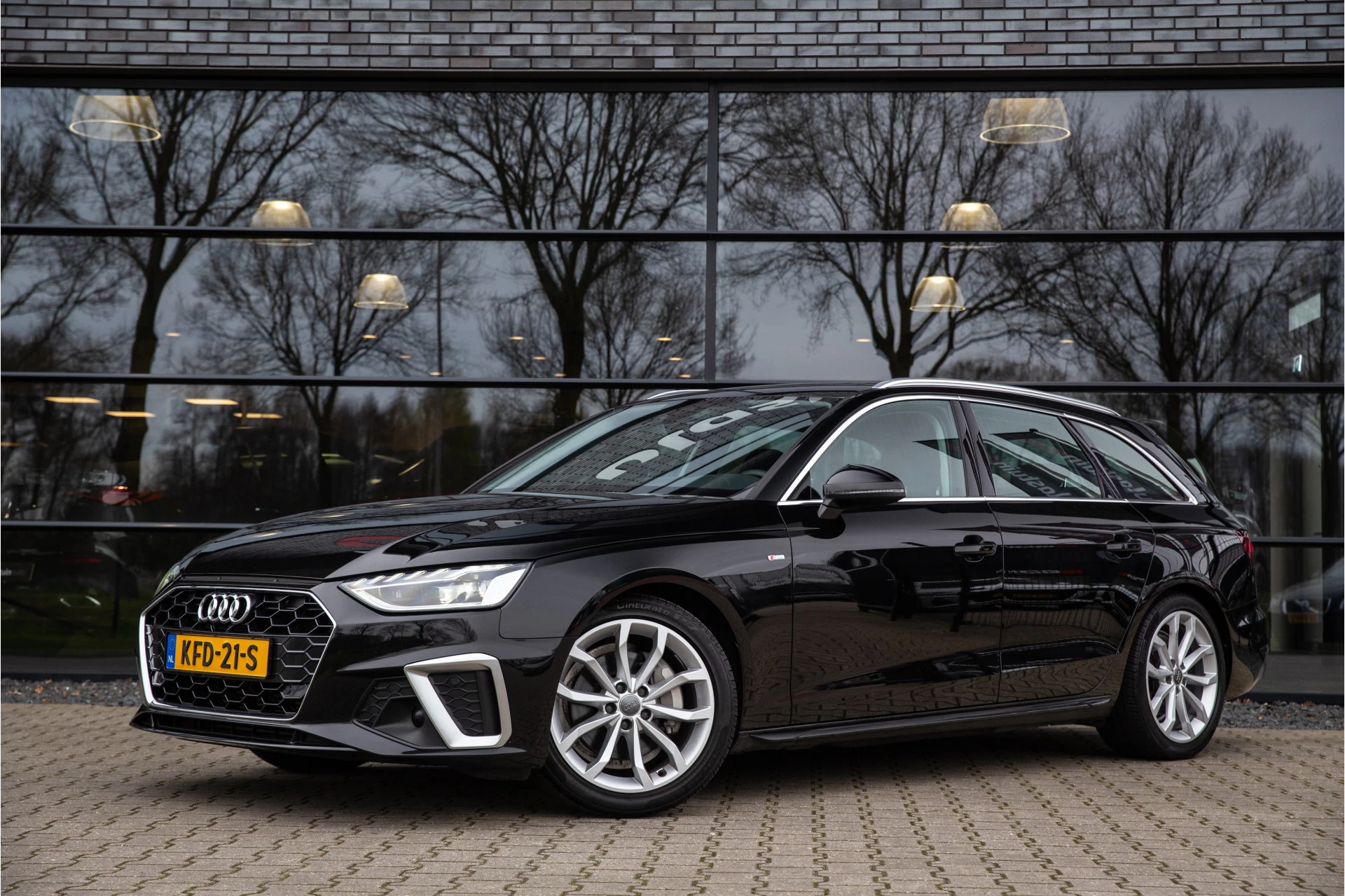 Hoofdafbeelding Audi A4