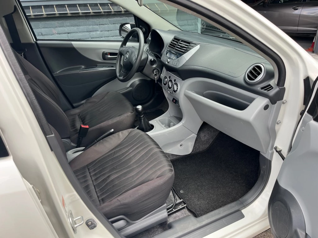 Hoofdafbeelding Nissan Pixo