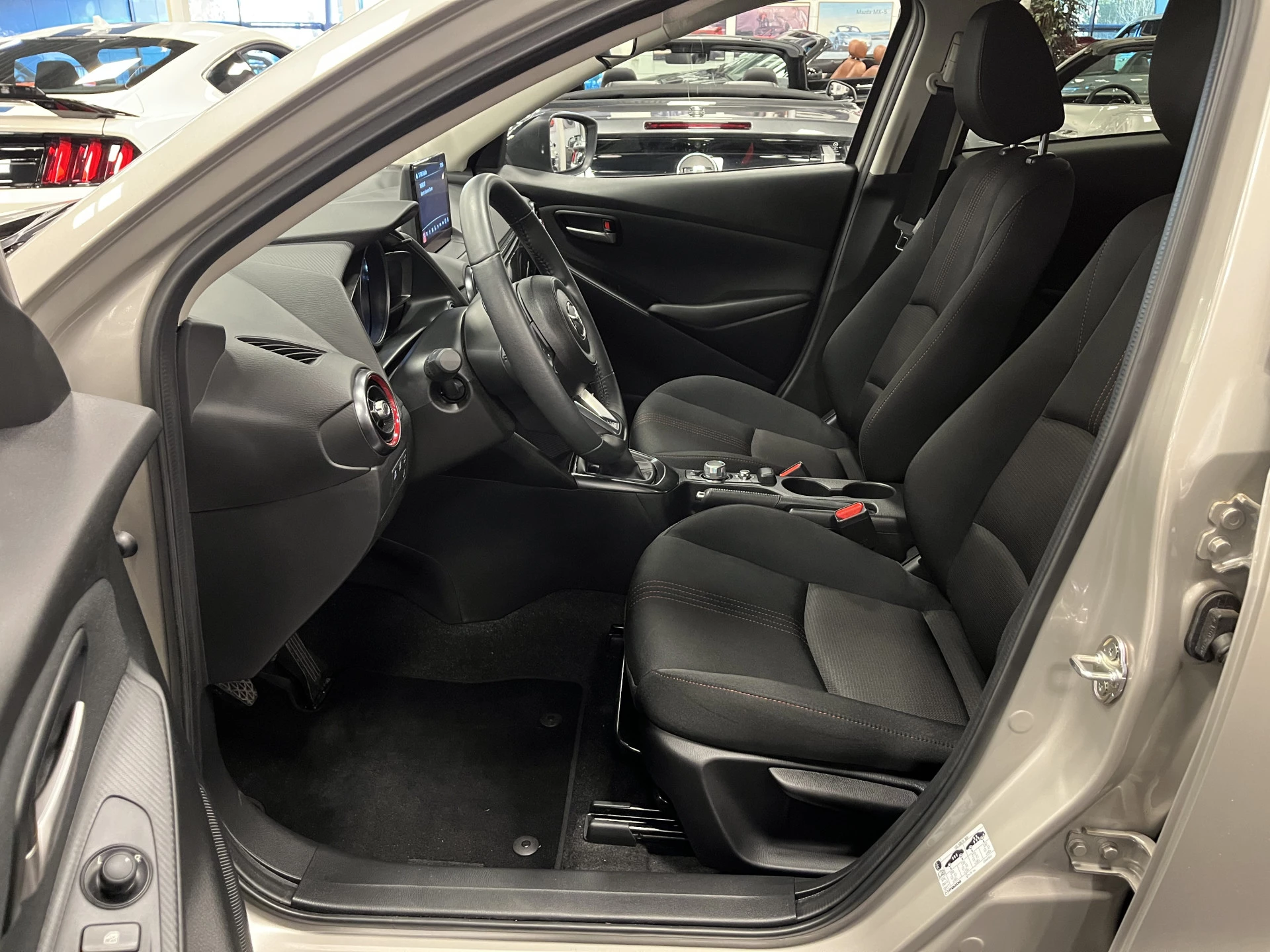 Hoofdafbeelding Mazda 2