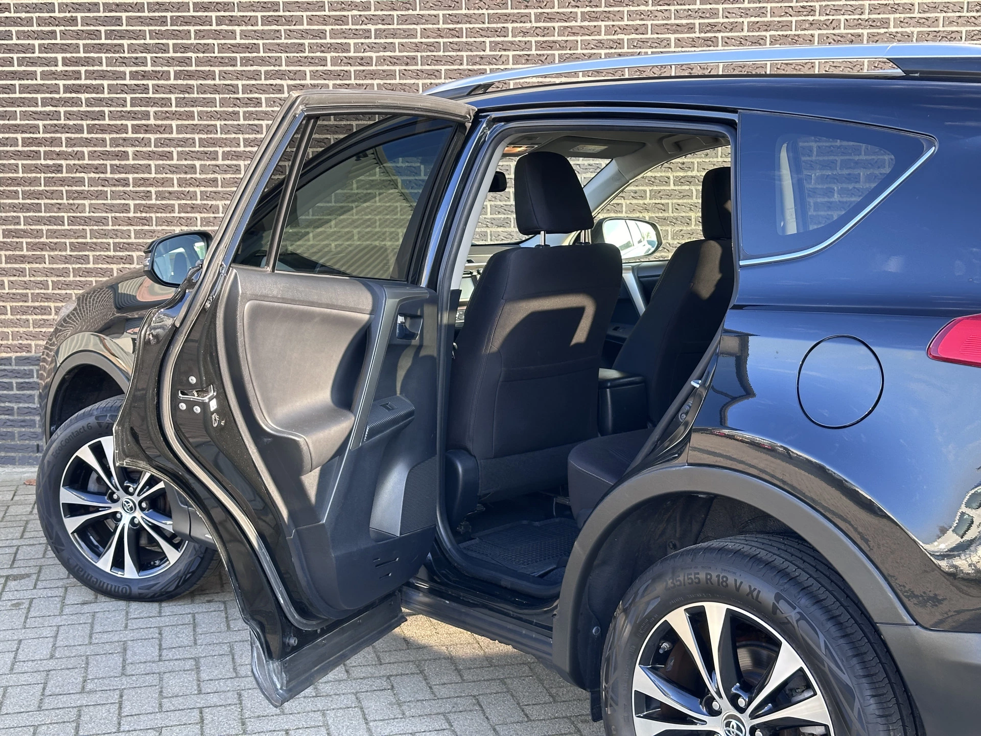 Hoofdafbeelding Toyota RAV4