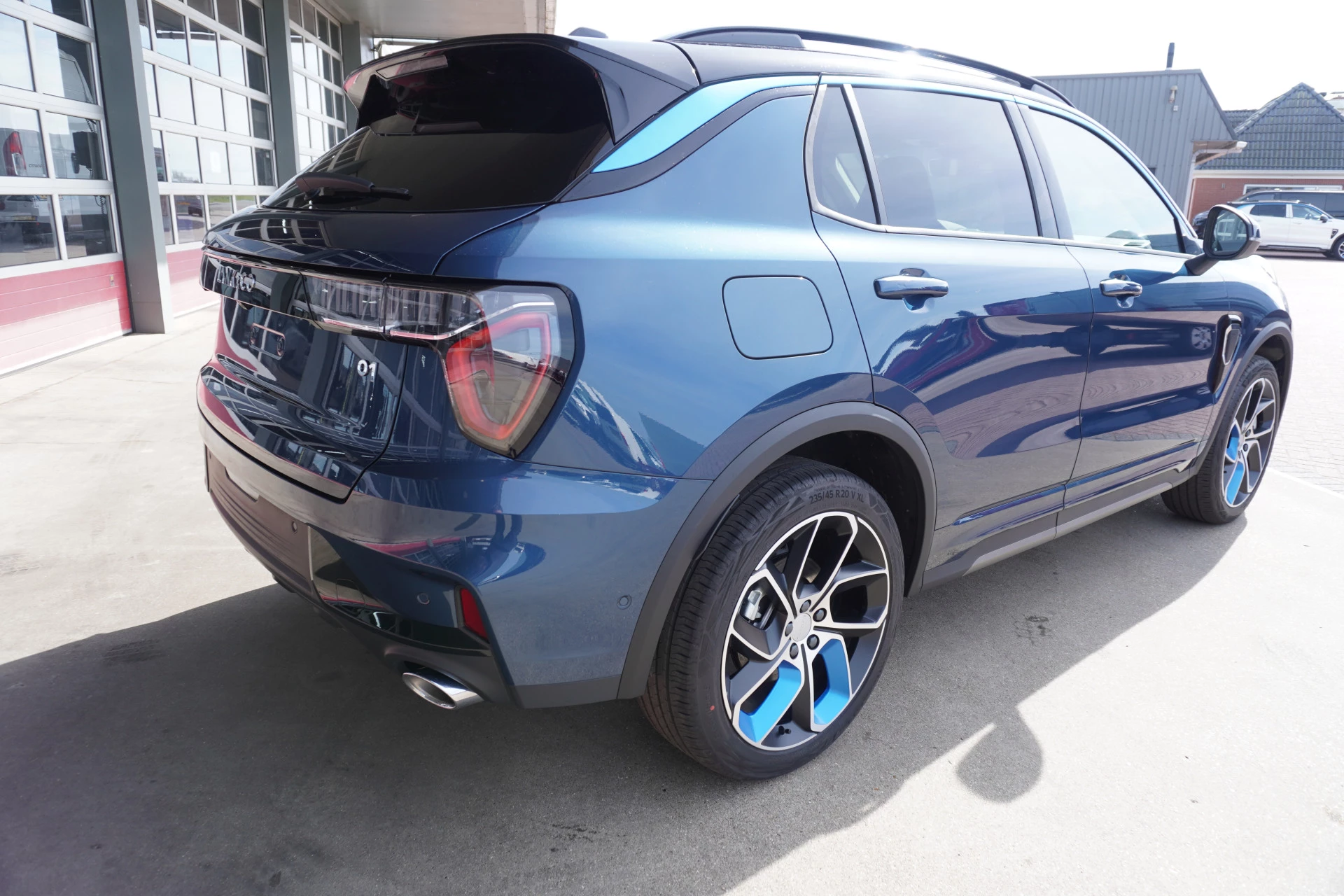 Hoofdafbeelding Lynk & Co 01