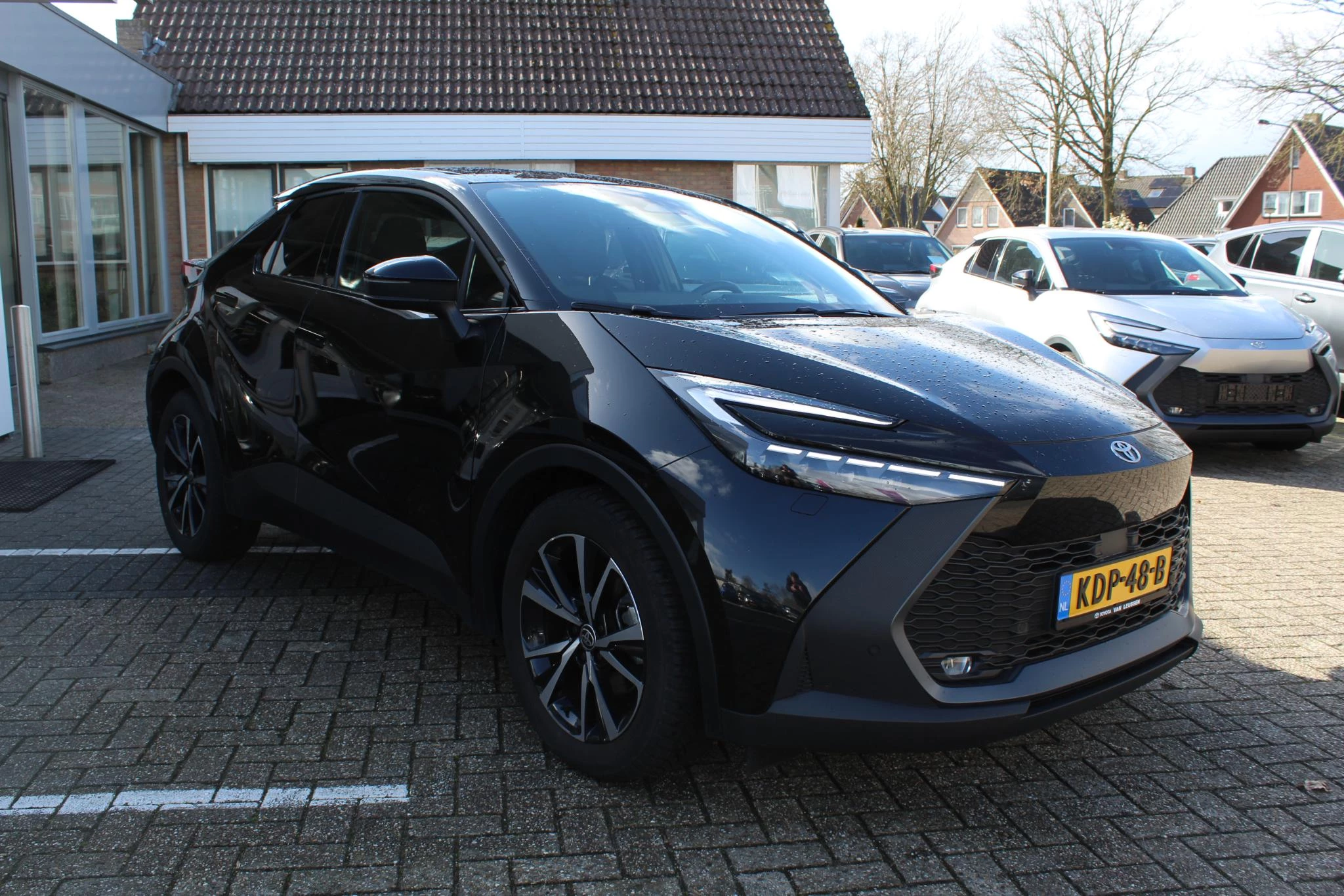 Hoofdafbeelding Toyota C-HR
