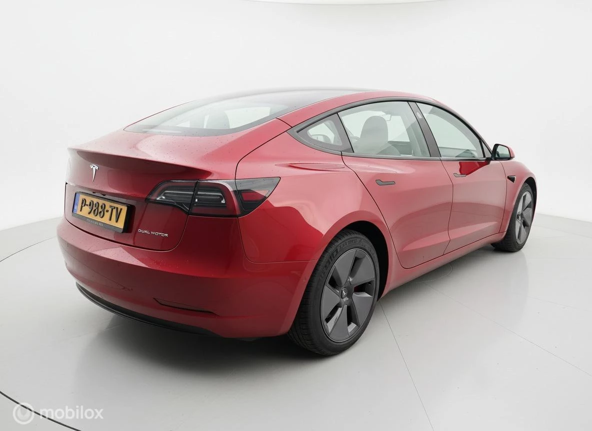 Hoofdafbeelding Tesla Model 3