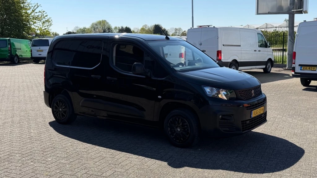 Hoofdafbeelding Peugeot Partner