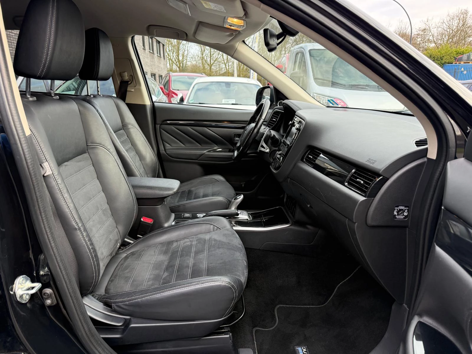 Hoofdafbeelding Mitsubishi Outlander